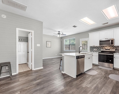 17531 Olympic Park Lane - Photo Thumbnail 12