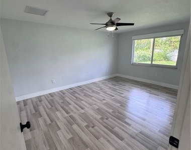 4102 Palm Tree Boulevard - Photo Thumbnail 16