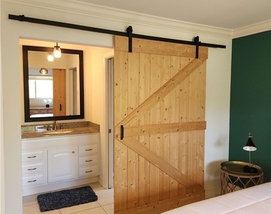 1337 Center Lane - Photo Thumbnail 14