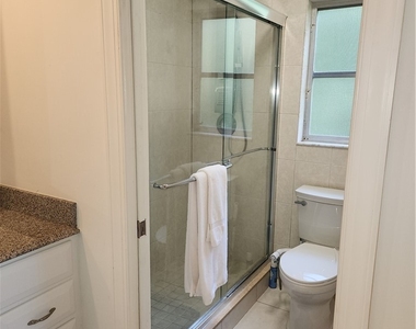 1337 Center Lane - Photo Thumbnail 16