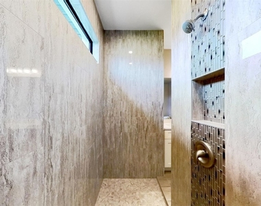 4006 19th Street Sw - Photo Thumbnail 14
