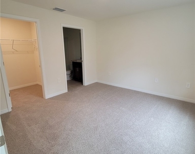 2603 65th Street W - Photo Thumbnail 5