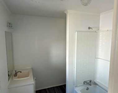 11958 Greensbrook Forest Drive - Photo Thumbnail 4