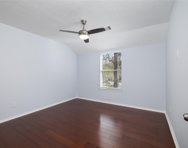 143 S Vesper Bend Circle - Photo Thumbnail 18