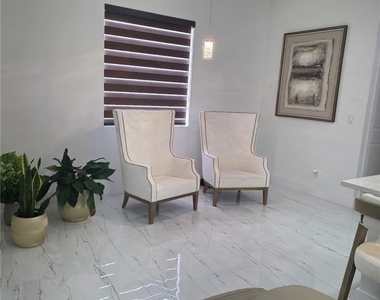 1254 Nimitz Boulevard - Photo Thumbnail 10