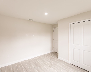 3833/3835 Kittyhawk Drive - Photo Thumbnail 21