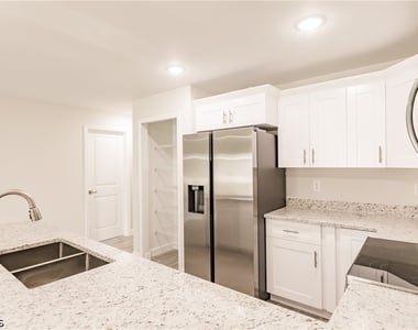 3833/3835 Kittyhawk Drive - Photo Thumbnail 8