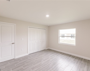 3833/3835 Kittyhawk Drive - Photo Thumbnail 13