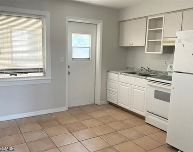 334 Palmetto Drive - Photo Thumbnail 9
