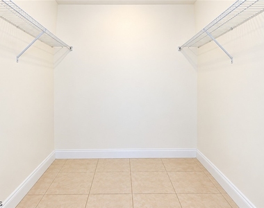 1310 Sw 7th Court - Photo Thumbnail 6