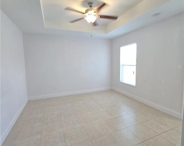 1310 Sw 7th Court - Photo Thumbnail 7