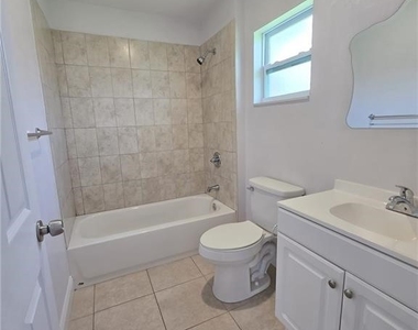 1310 Sw 7th Court - Photo Thumbnail 8