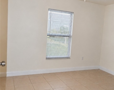 1310 Sw 7th Court - Photo Thumbnail 8