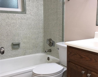 1806 Se 1st Avenue - Photo Thumbnail 11