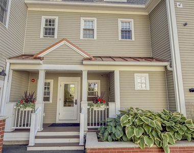 198 Islington - Photo Thumbnail 1
