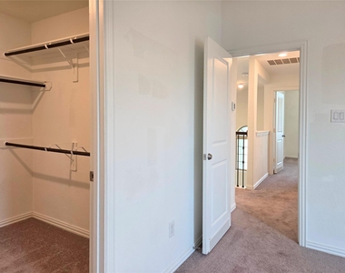 4826 Albany Ridge Lane - Photo Thumbnail 27