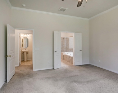 16617 Conner Creek Lane - Photo Thumbnail 13