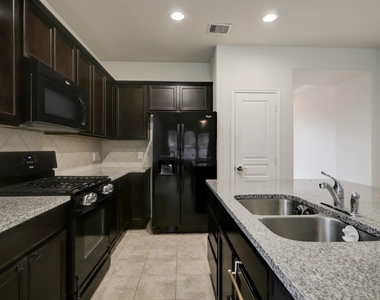 16617 Conner Creek Lane - Photo Thumbnail 7