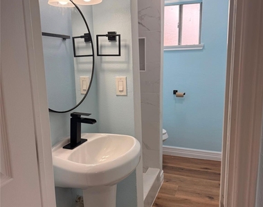 9438 Fuqua Street - Photo Thumbnail 8