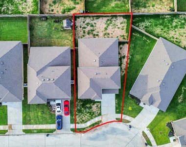 706 Boer Plains Drive - Photo Thumbnail 1