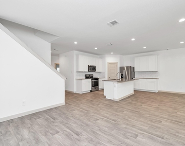 706 Boer Plains Drive - Photo Thumbnail 19