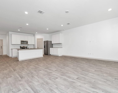 706 Boer Plains Drive - Photo Thumbnail 22