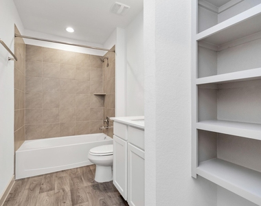 706 Boer Plains Drive - Photo Thumbnail 36