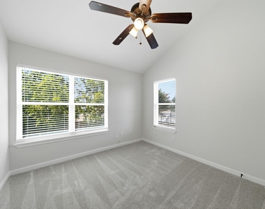 1535 Willow Bend - Photo Thumbnail 1