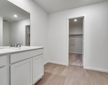 3041 Colusa Ridge Drive - Photo Thumbnail 16