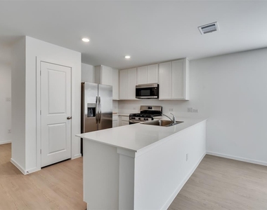 3041 Colusa Ridge Drive - Photo Thumbnail 3