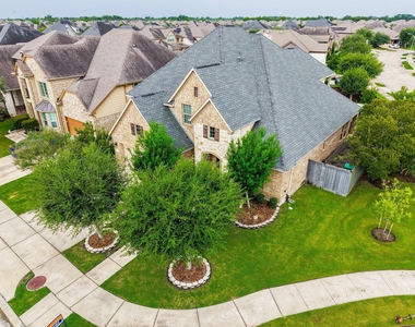 4243 Bayou Hollow Lane - Photo Thumbnail 3
