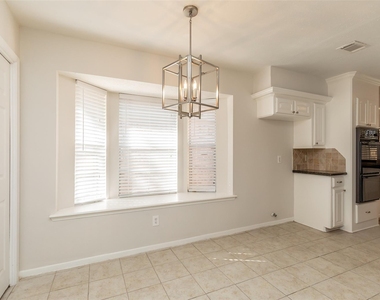 46 N Deerfoot Circle - Photo Thumbnail 12