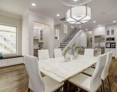 5025 Augusta Street - Photo Thumbnail 8