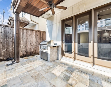 5025 Augusta Street - Photo Thumbnail 28