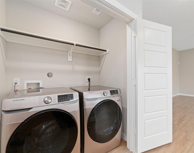 8326 Royal Breeze Drive - Photo Thumbnail 20