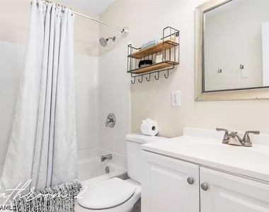 3024 Estey Avenue - Photo Thumbnail 12