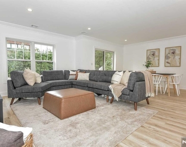 120 Collignon - Photo Thumbnail 6