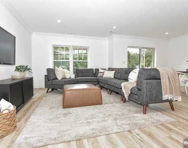 120 Collignon - Photo Thumbnail 5