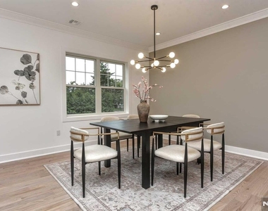 120 Collignon - Photo Thumbnail 18