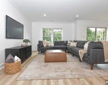 120 Collignon - Photo Thumbnail 4