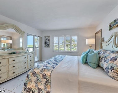 12945 Vanderbilt Drive - Photo Thumbnail 24