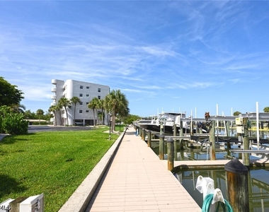 12945 Vanderbilt Drive - Photo Thumbnail 43