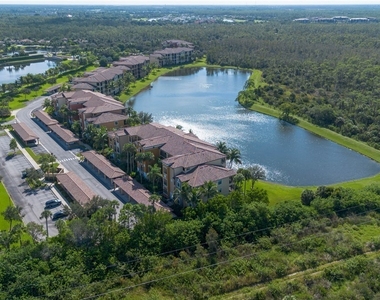 9735 Acqua Court - Photo Thumbnail 20