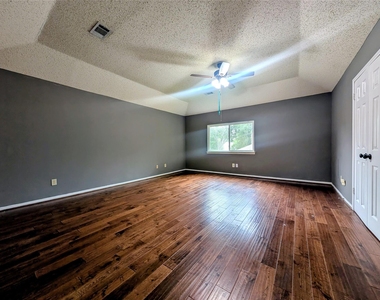 12506 Mill Ridge Drive - Photo Thumbnail 15