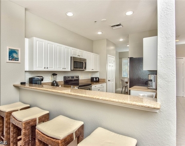 7935 Mahogany Run Lane - Photo Thumbnail 3