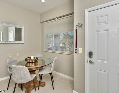7935 Mahogany Run Lane - Photo Thumbnail 17