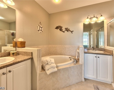 7935 Mahogany Run Lane - Photo Thumbnail 7