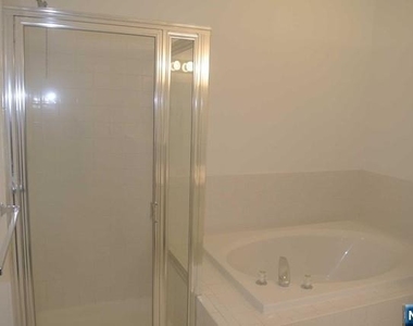 490 Green Mountain - Photo Thumbnail 9