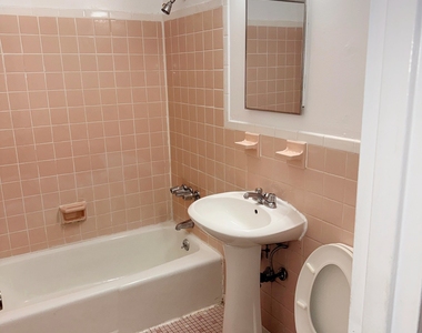 687 Bronx River Road - Photo Thumbnail 9