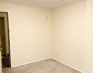 687 Bronx River Road - Photo Thumbnail 4